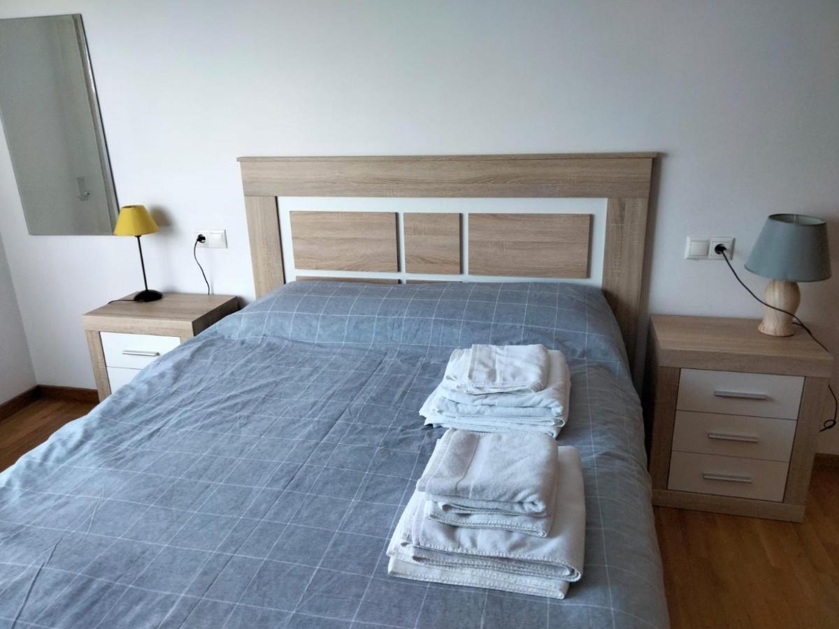 Piso Con Piscina En Sada Lägenhet Exteriör bild
